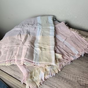 NWOT Lightweight Scarf